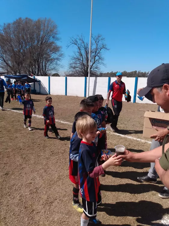 Centro Social vs Municipal Adelia María vs Juventud Unida (2)