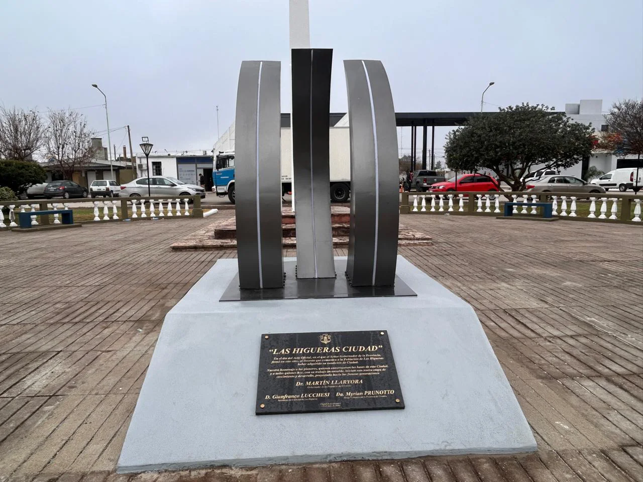 MONUMENTO LAS HIGUERAS CIUDAD (2)