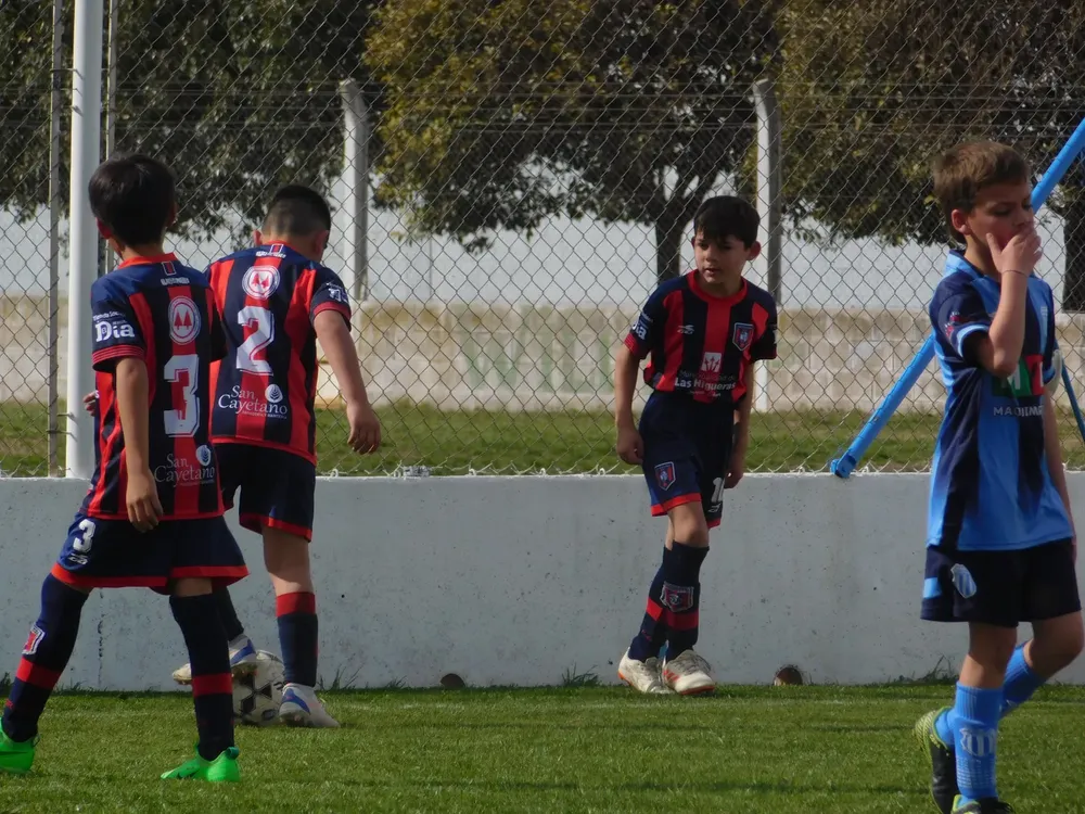 Infanto Juveniels Centro Social Roncedo Defensores Accion Juvenil (130)