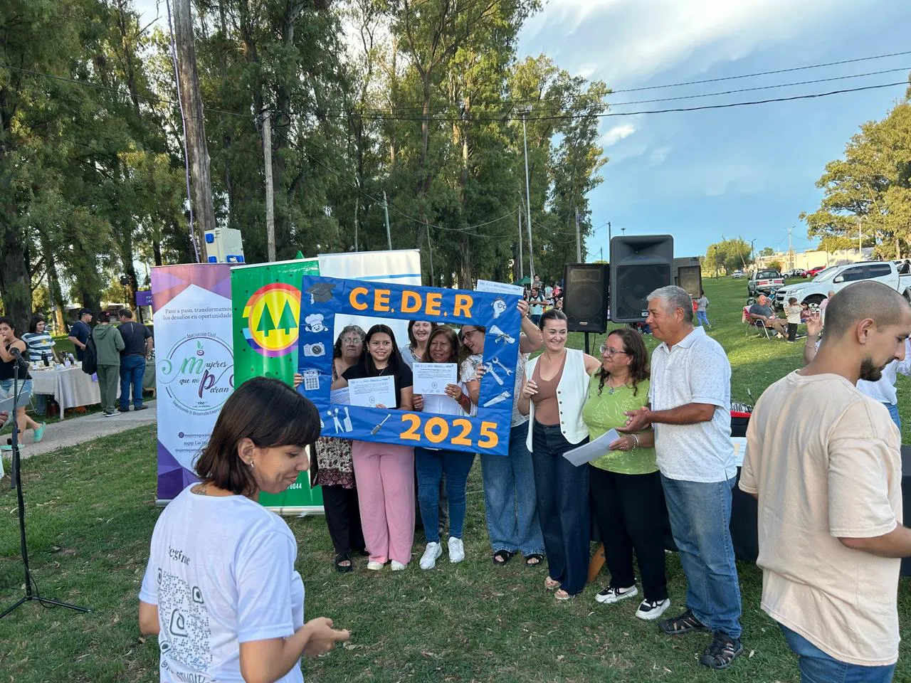 ENTREGA CERTIFICADOS  (5)