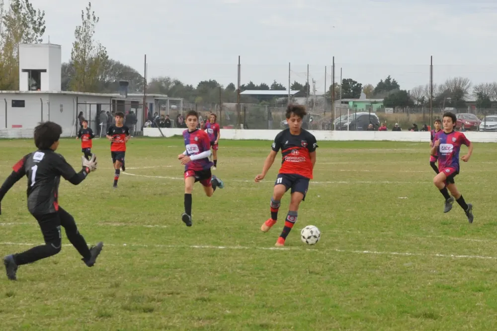 Fecha 10 Infantiles Juveniles Centro Social Fusión FC Atenas B (201)