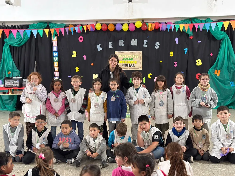 KERMES (8)