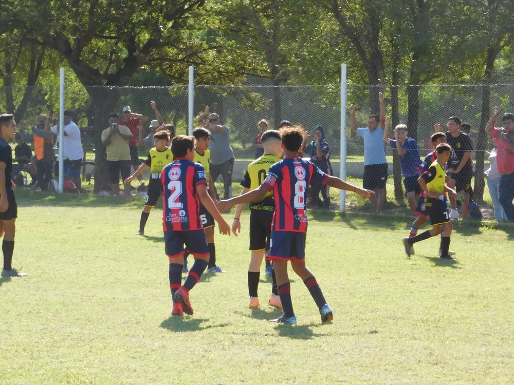 Fecha 2 Centro Social Correos  (80)