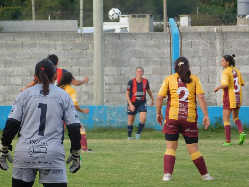 Femenino Centro Social Municipal de Reducción (3)