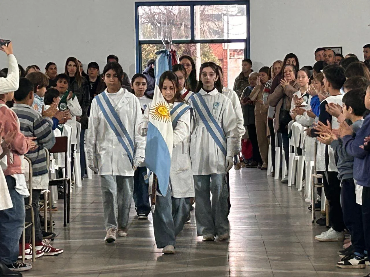 GUARDIANES DEL MEDIO AMBIENTE  ACTO  (20)
