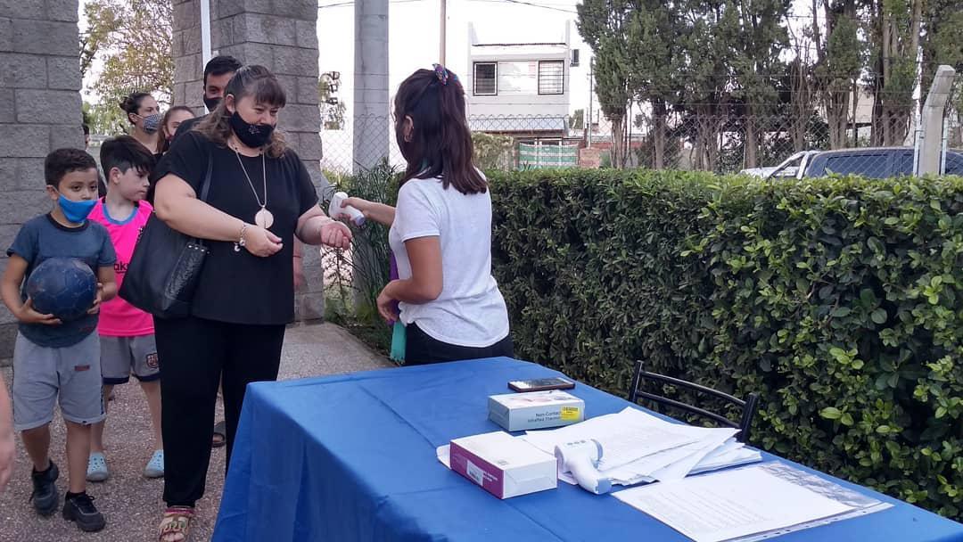 FERIA NAVIDEÑA PRESENCIAL  (4)