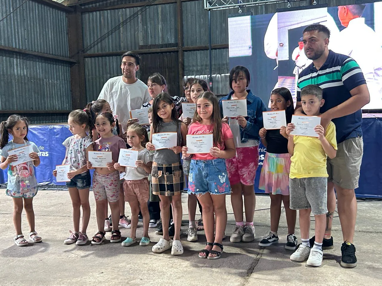 TALLERES CULTURALES 20254 (2)