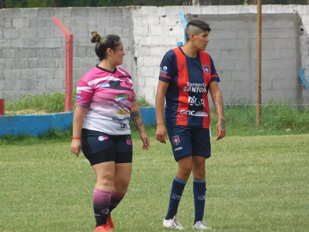 Fecha 1 Femenino Centro Social Santa Paula (17)