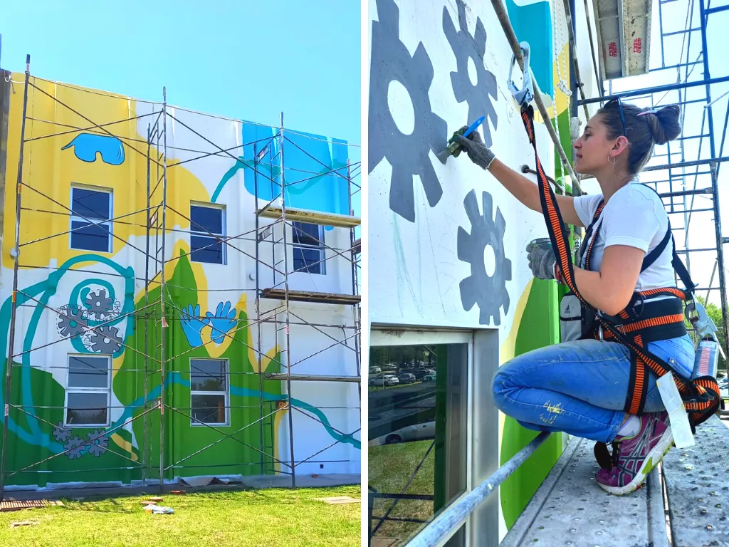 MURAL