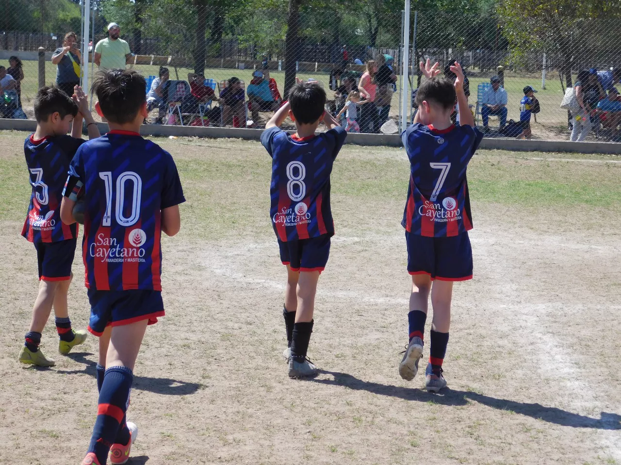Centro Social vs Alberdi B vs San Cayetano (19)
