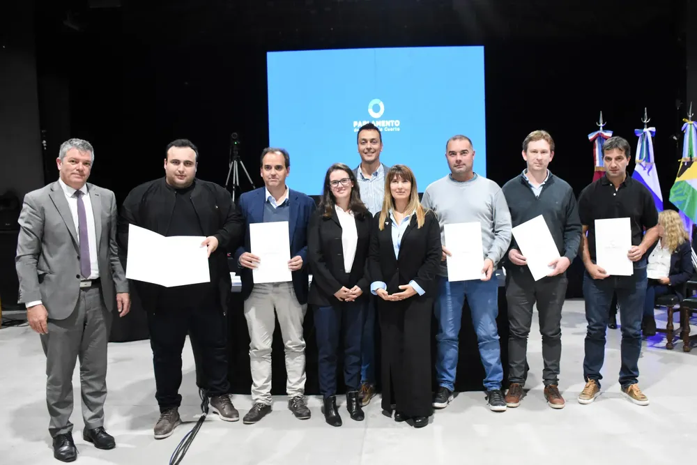 PARLAMENTO GRAN RIO IV (4)