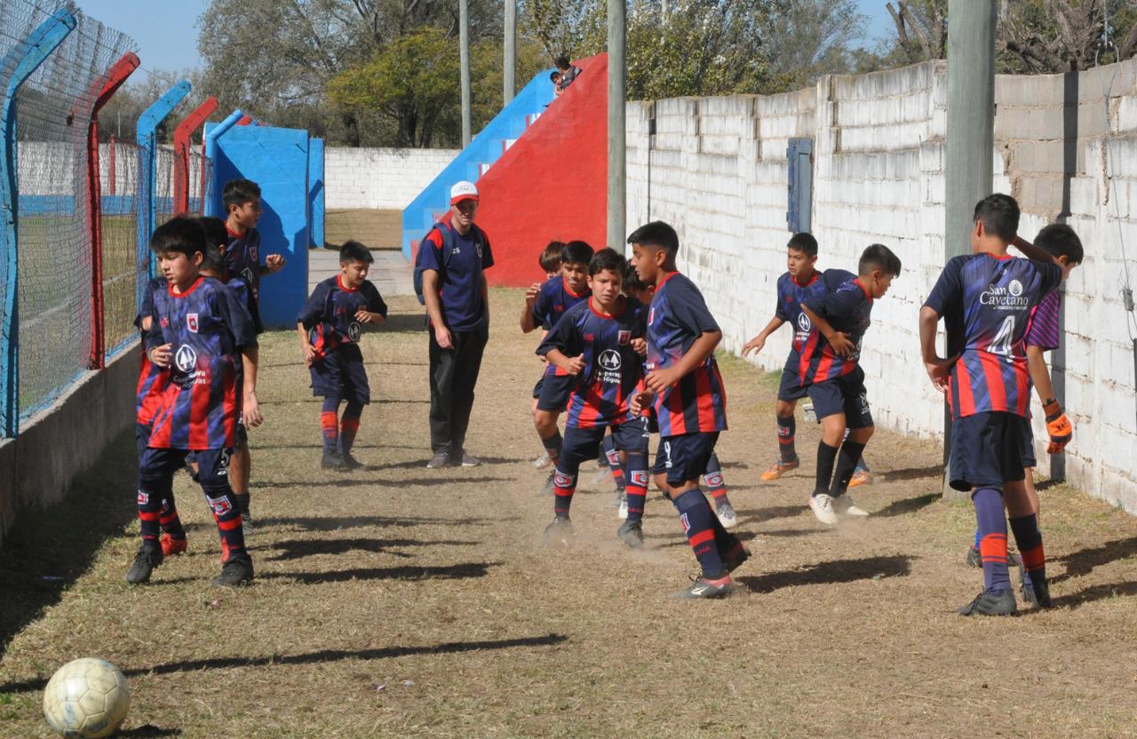 Fecha 4 - Centro Social vs Rosario vs Talleres (76)