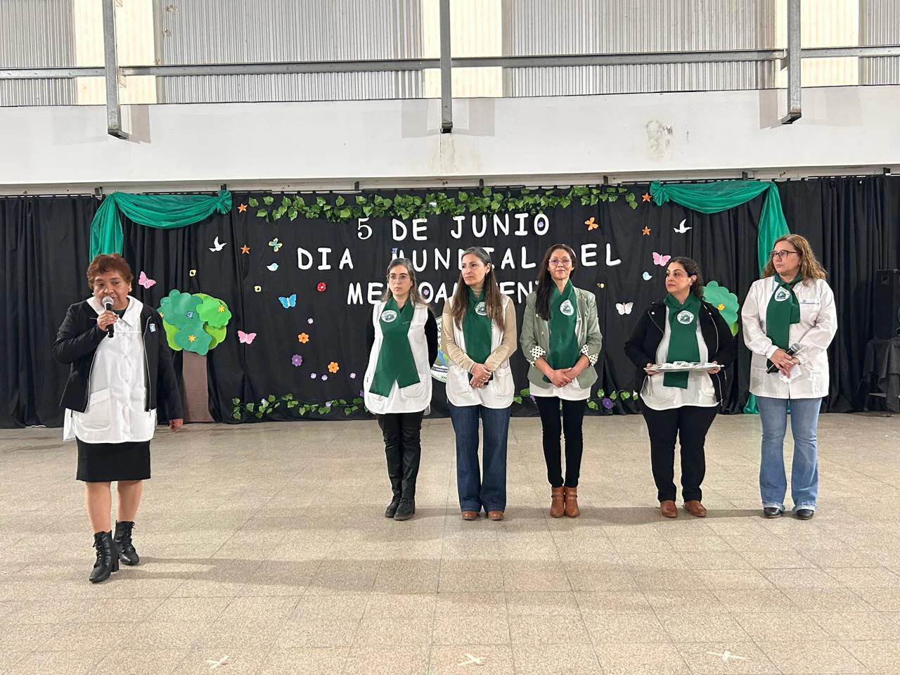 GUARDIANES DEL MEDIO AMBIENTE  ACTO  (15)