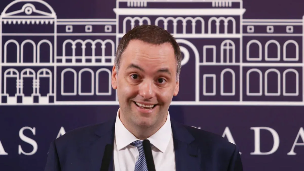 manuel-adorni-1200x678jpg