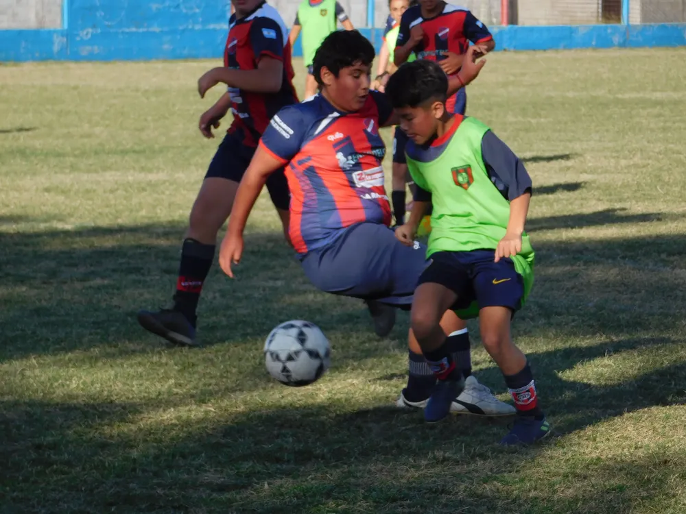 Infantiles Juveniles Centro Social San Lorenzo Bulnes Ateneo Vecinos Argentinso Jrs (86)