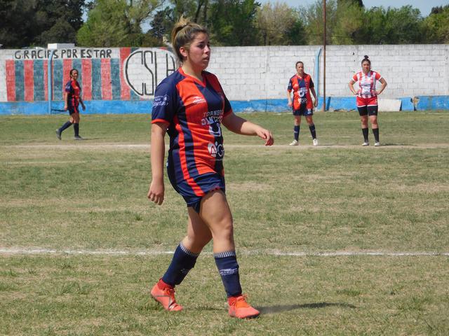 FEMENINO SPORTIVO MUNICIPAL (3)
