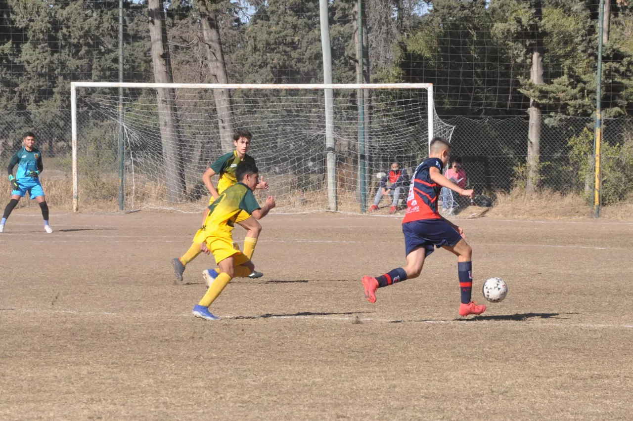 Centro Social vs Roncedo vs Deportivo Rio Cuarto (77)