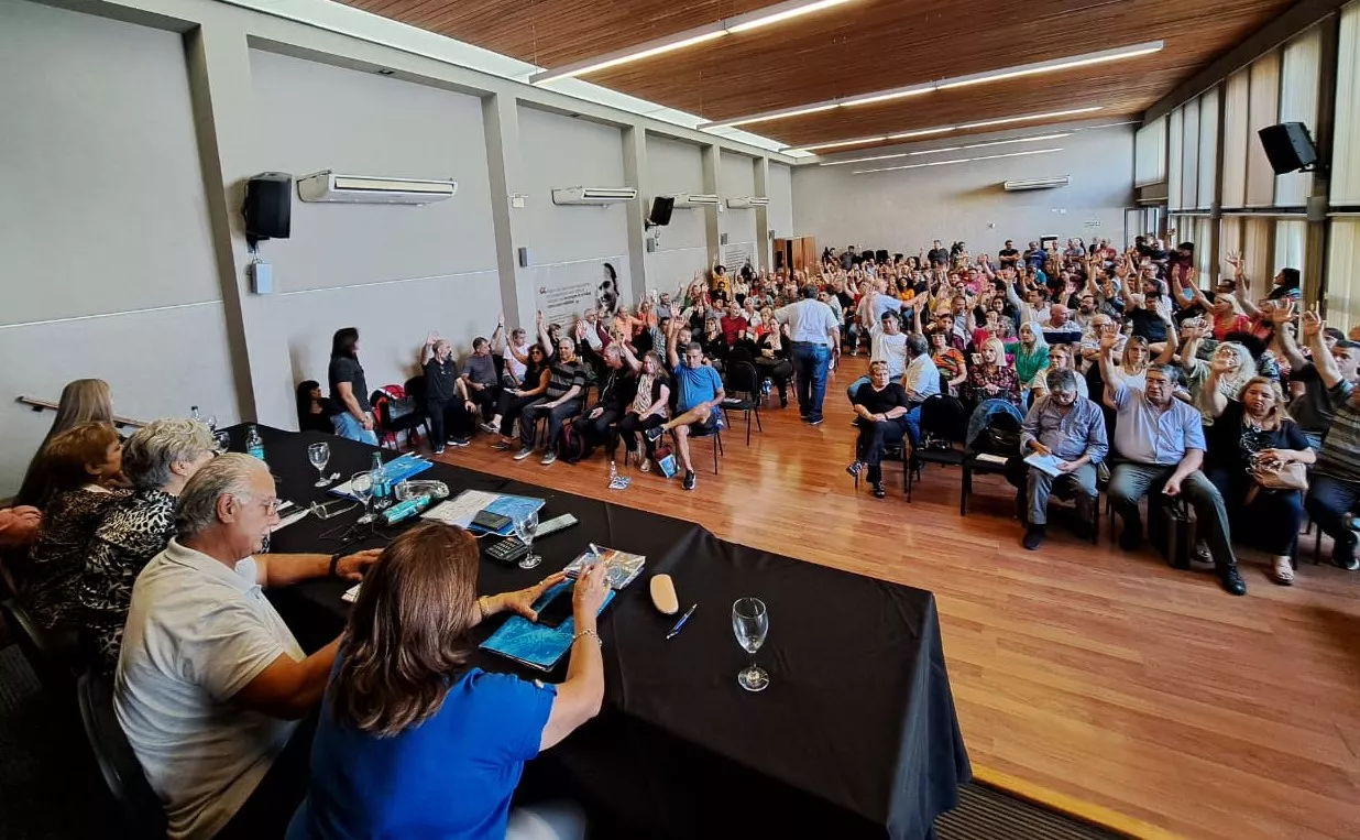 UEPC ASAMBLEA 10 ABRIL