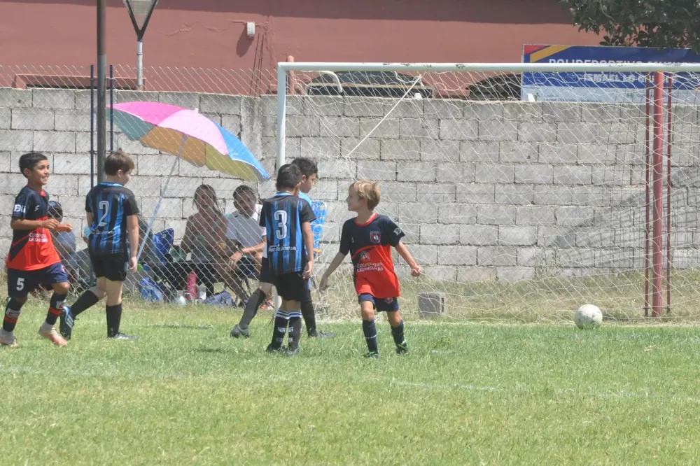 Centro Social Blaugranas vs Alberdi (57)