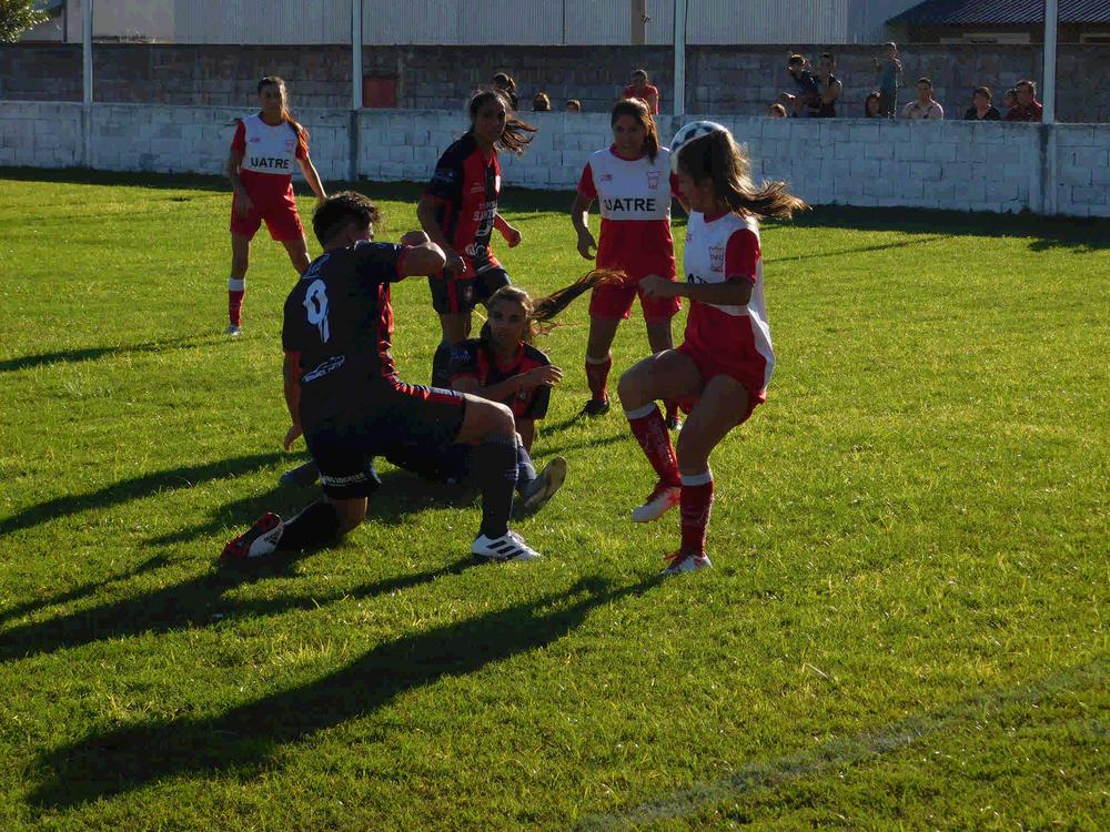 Centro Social Femenino vs Charras Fecha 2_7