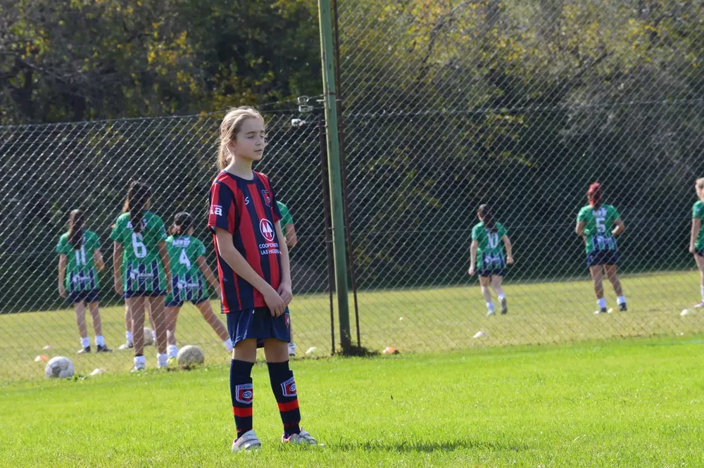 Infantiles Juveniles Centro Social San Lorenzo Bulnes Ateneo Vecinos Argentinso Jrs (11)