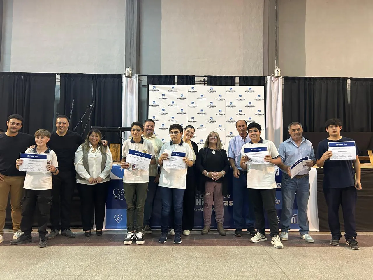 ESTUDIANTES DESTACADOS 2025 (29)