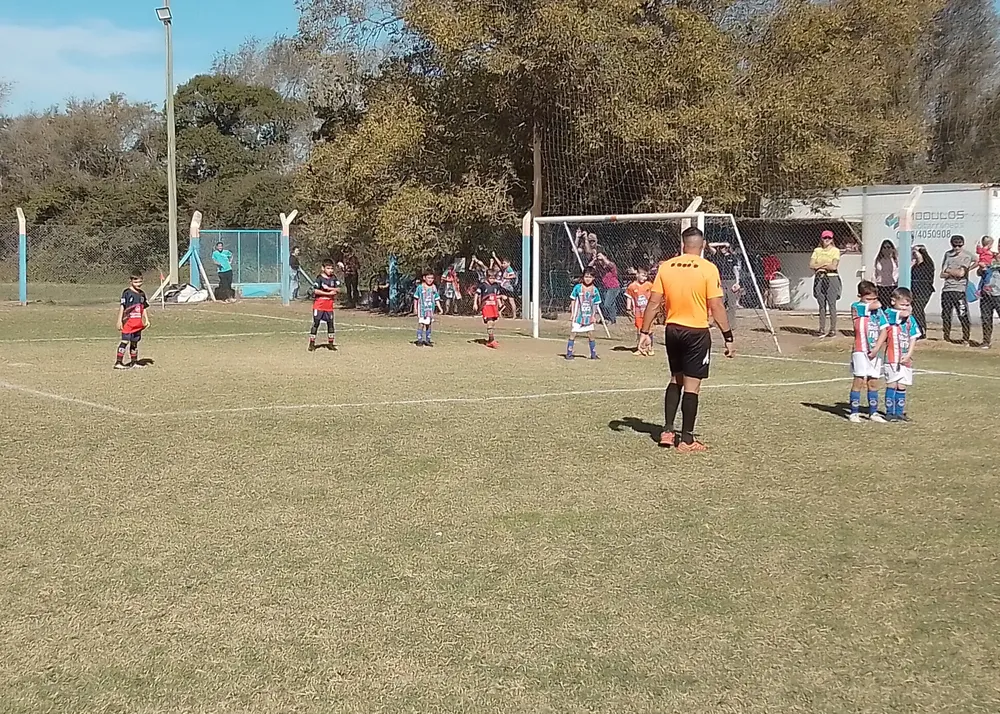 Infantiles Juveniles Centro Social San Lorenzo Bulnes Ateneo Vecinos Argentinso Jrs (155)