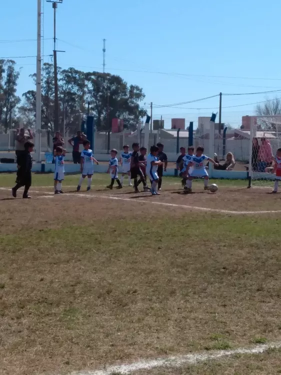 Centro Social vs Municipal Adelia María vs Juventud Unida (15)