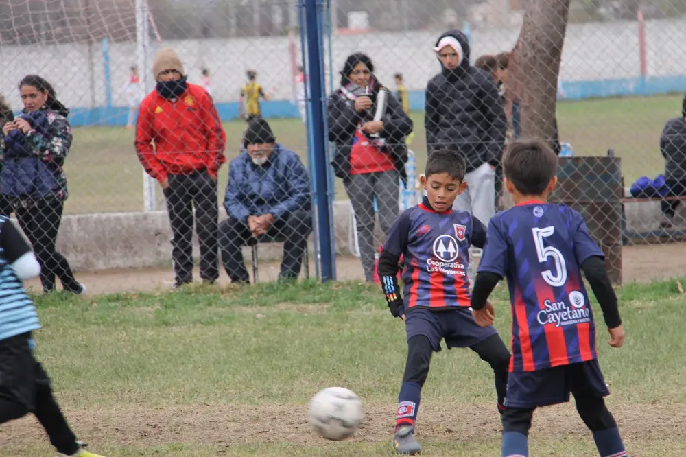 Centro Social Infanto Juvenil vs Social Recreativo Fusion (10)