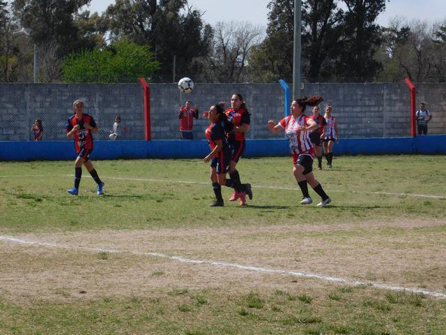 FEMENINO SPORTIVO MUNICIPAL (48)