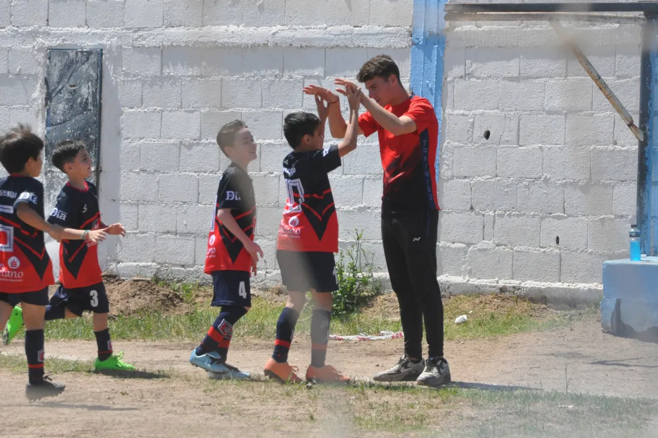 Centro Social Alberdi  Atenas (104)