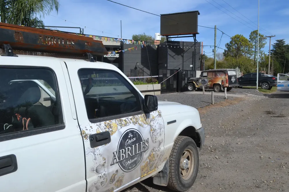 WhatsApp Image 2023-05-12 at 13.04.03 (3)