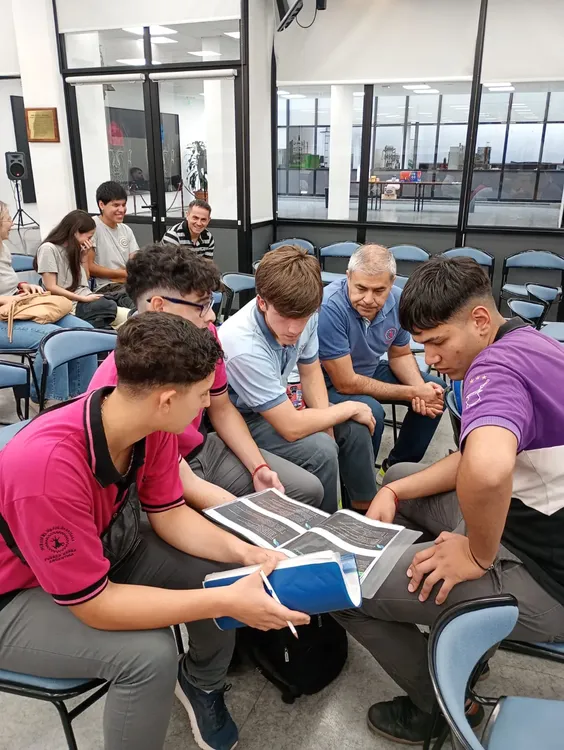 OLIMPIADAS IPET 258 (4)