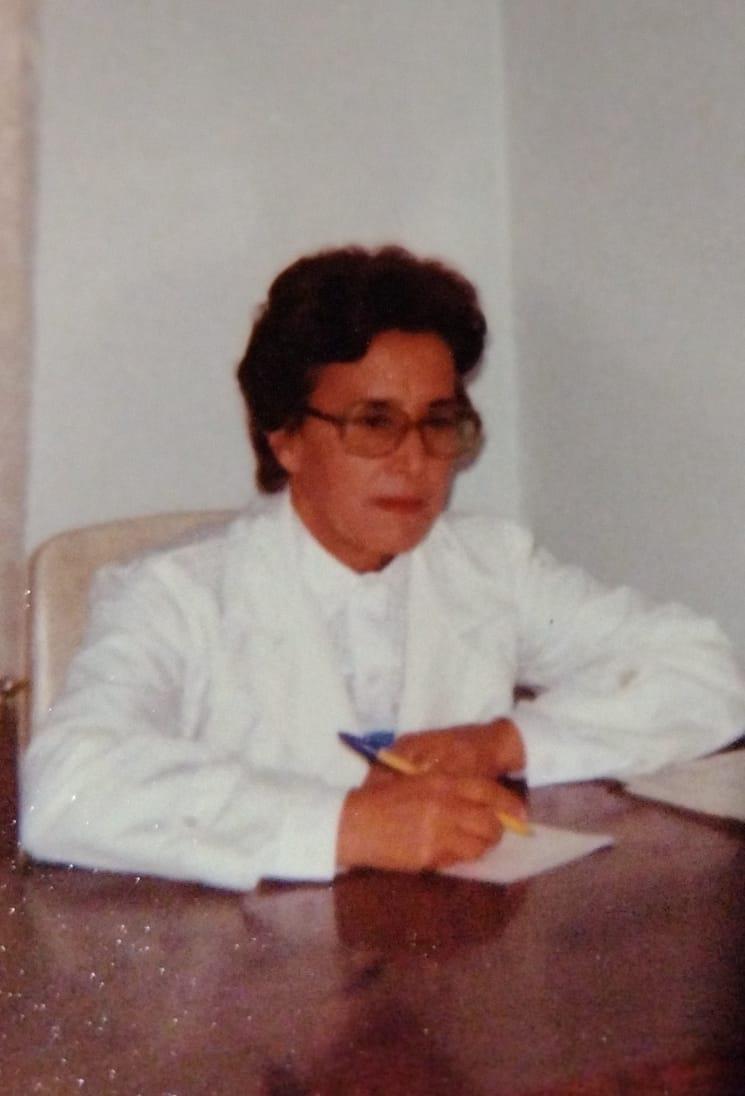 ESTHER (2)