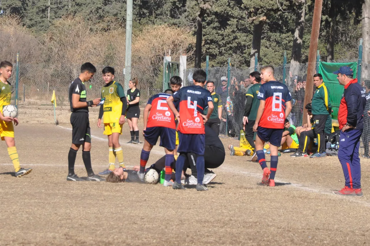 Centro Social vs Roncedo vs Deportivo Rio Cuarto (79)