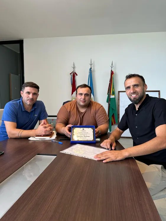 Imagen de WhatsApp 2023-12-29 a las 20.51.31_82e11221