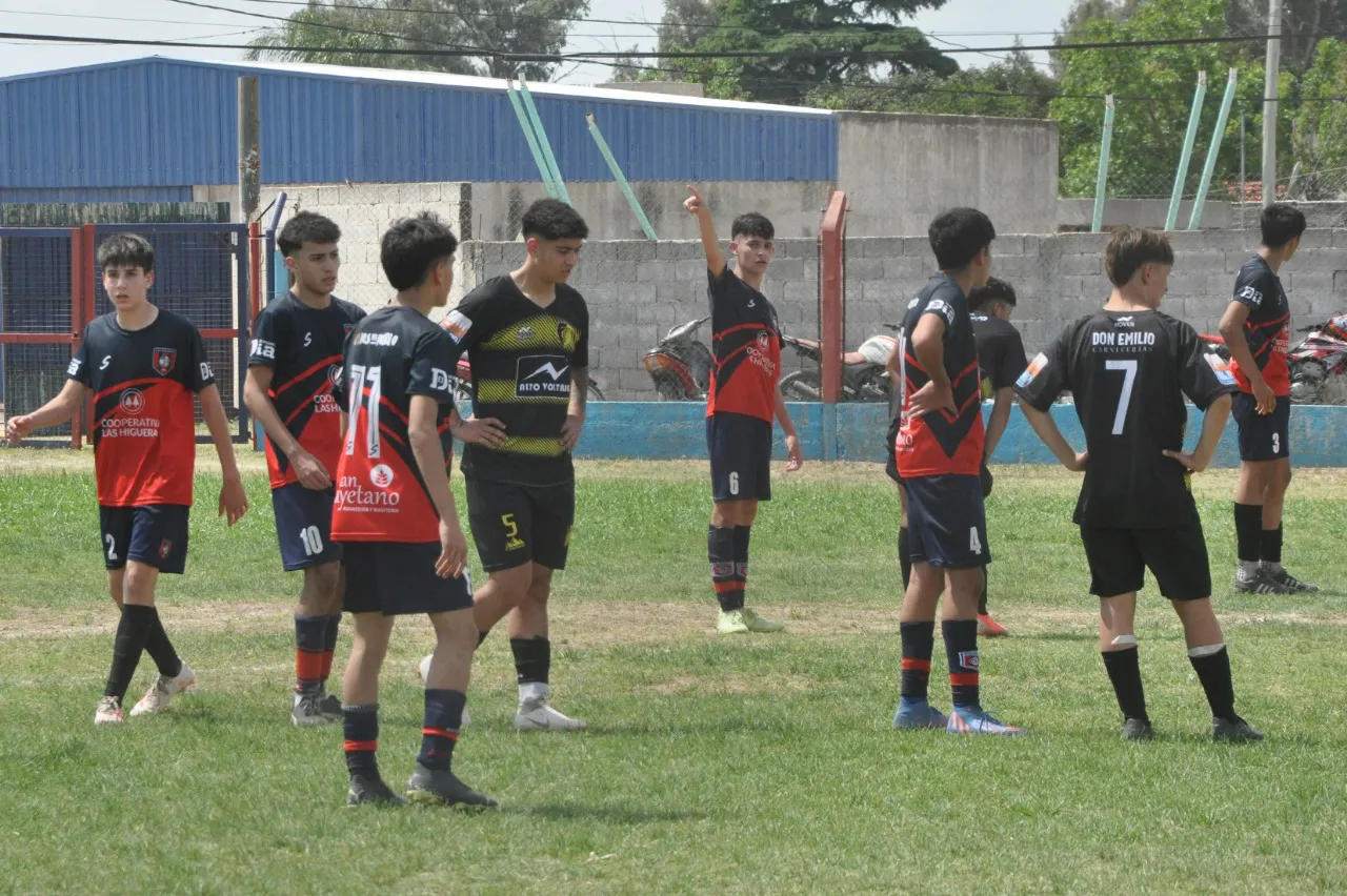 Centro Social Banda Norte B Correos y Telecomunicaciones (172)