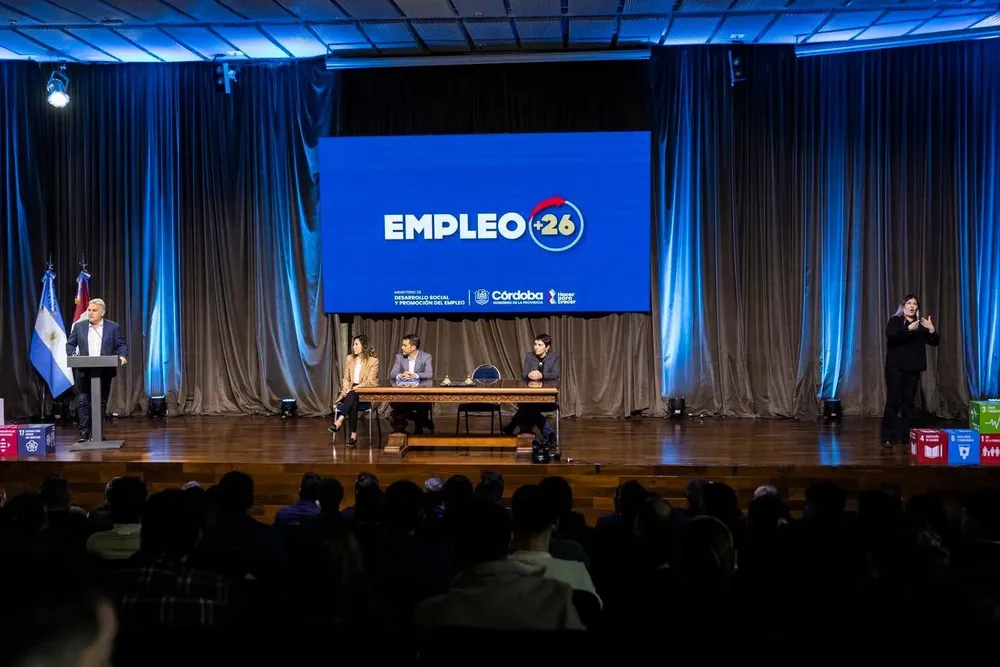 EMPLEO MAS 26