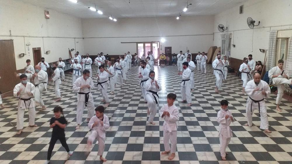 KARATE (2)