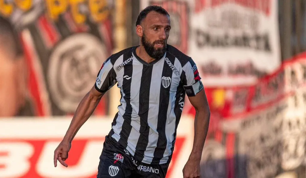 gastonbottino-estudiantesba-primeranacional-20231212-1024x597