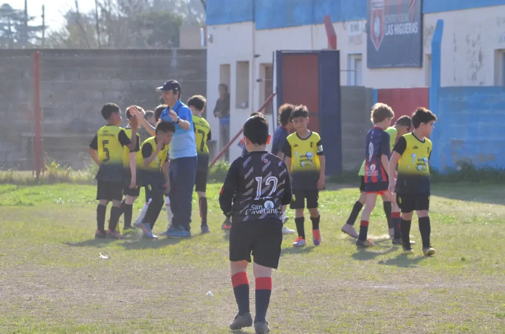 Centro Social Banda Norte Correos Renato Cesarini (53)