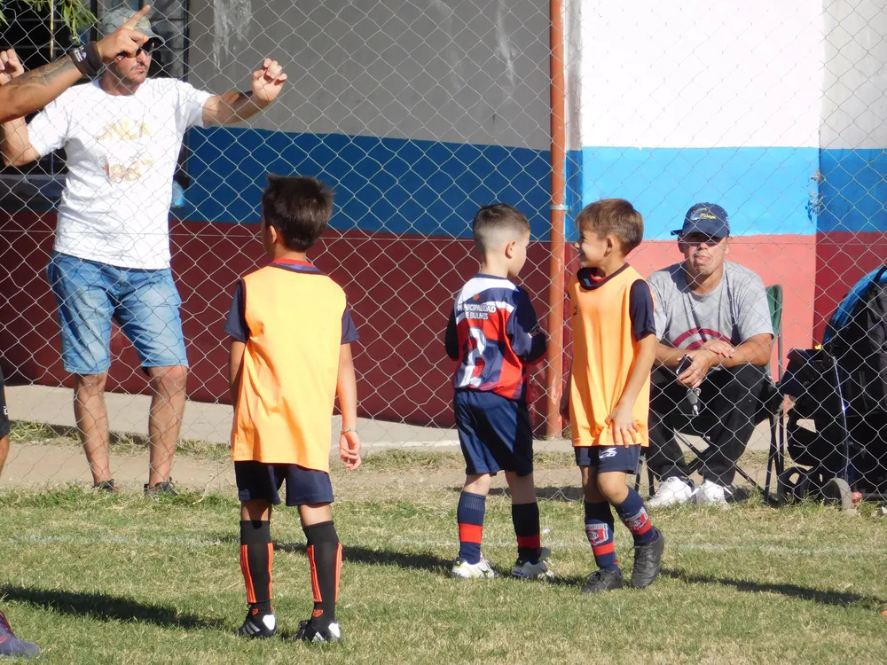 Infantiles Juveniles Centro Social San Lorenzo Bulnes Ateneo Vecinos Argentinso Jrs (29)