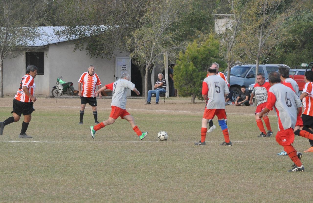 Liga Senior de Las Higueras Fecha 6 (21)