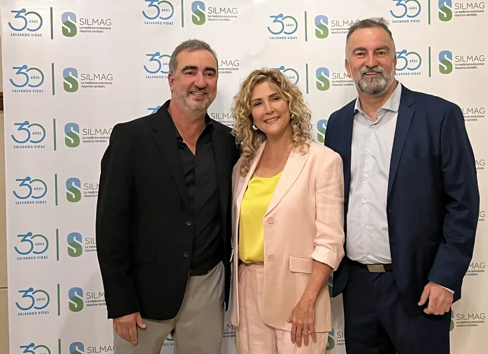 De izq a dcha, Diego, Yanina y Andrés Magrini, directores y presidente, respectivamente.