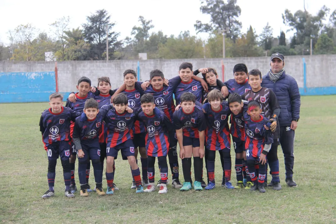 Infanto Juveniles Centro Social Vs Banda Norte vs Talleres (69)