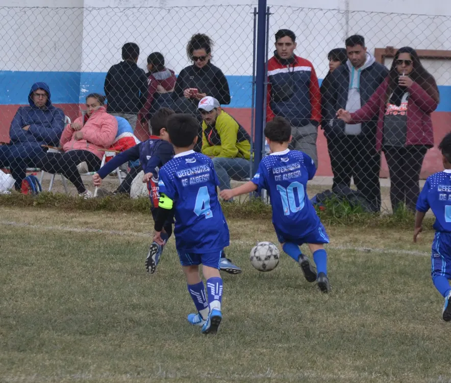 Centro Social vs Correos vs Defensores de Alberdi Socialeritas (95)