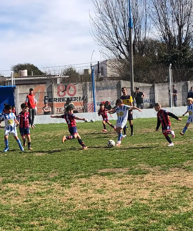 Infanto Juveniels Centro Social Roncedo Defensores Accion Juvenil (20)