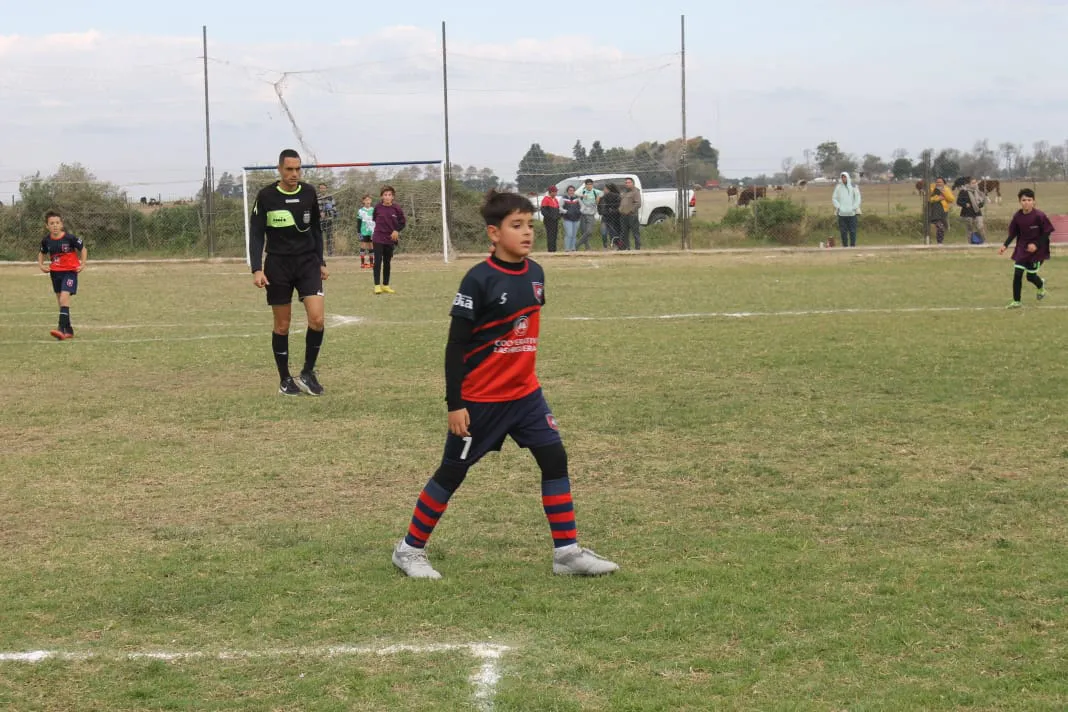 Fecha 10 Infantiles Juveniles Centro Social Fusión FC Atenas B (6)