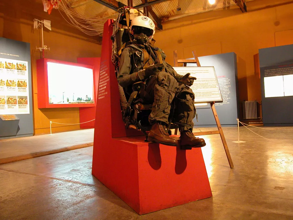 MUSEO (2)