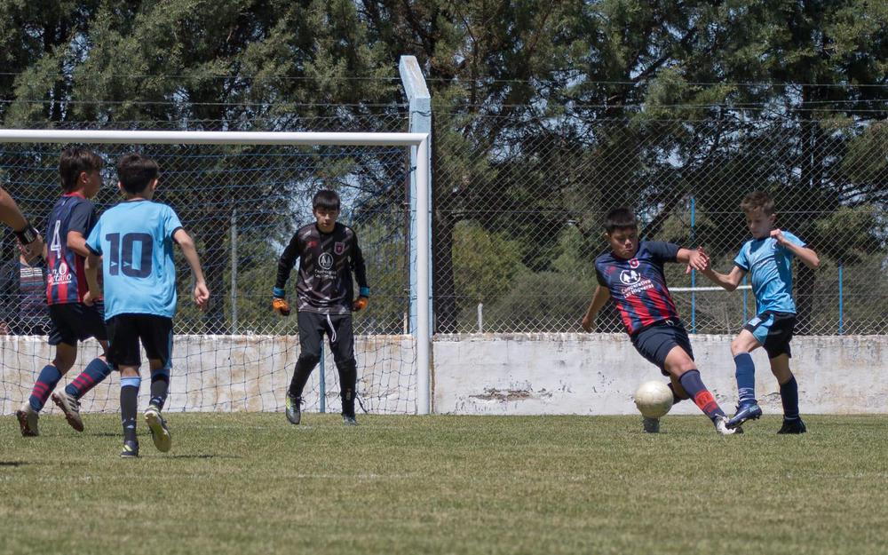 Centro Social vs Estudiantes C (14)